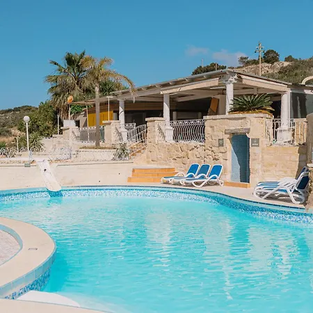 Hotel Xemxija Bay