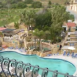 Hotel Xemxija Bay 3*