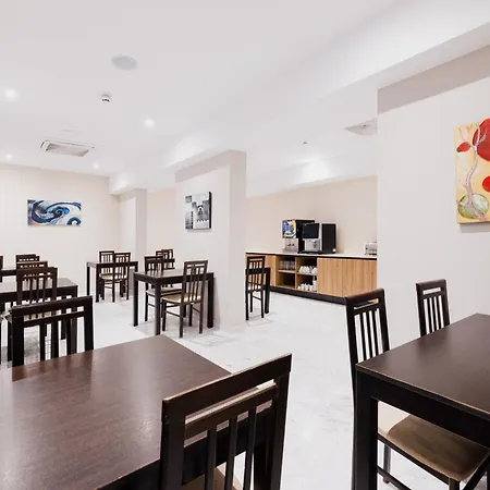 Xemxija Bay Hotel 3*