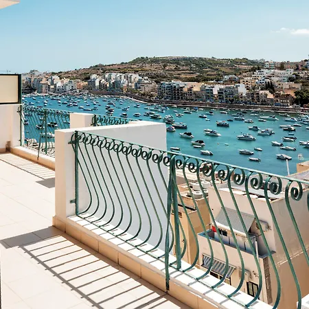 Hotel Xemxija Bay