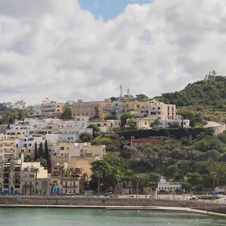 מלון Xemxija Bay