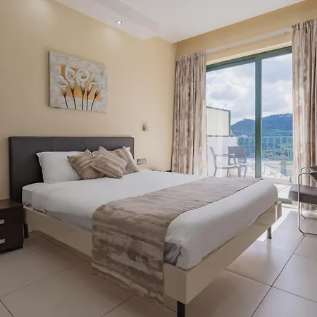 Xemxija Bay Hotell