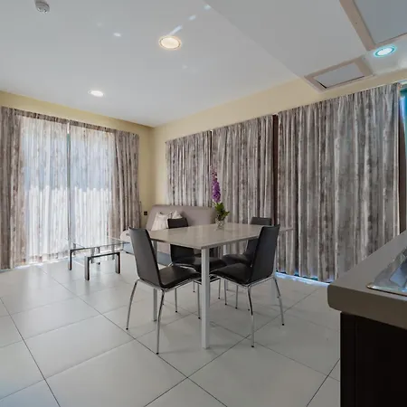 فندق Xemxija Bay خليج سانت بول