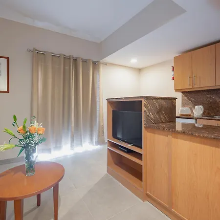 Xemxija Bay فندق