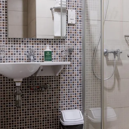 מלון Xemxija Bay 3*