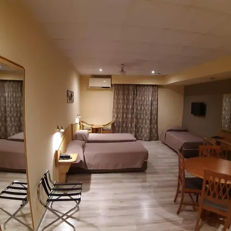 Hotel Xemxija Bay 3*